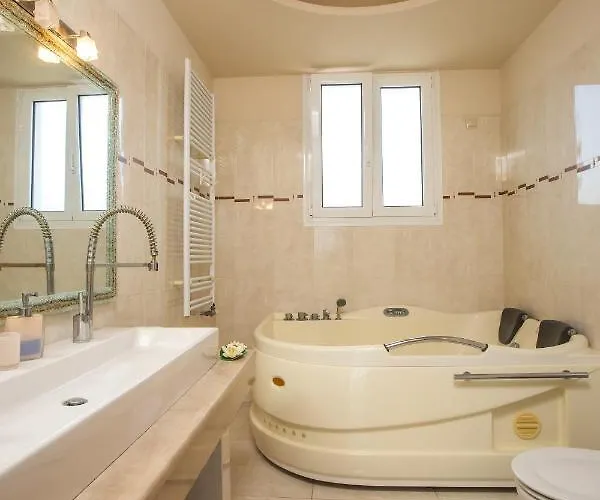 Eva's House Pasztída