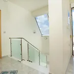 Eva's House *