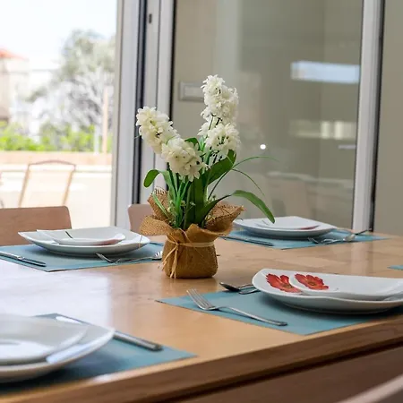 Apartman Eva's House Pasztída